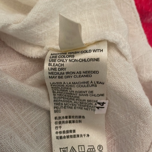 Adorable! Free People, empire waist cotton, button front blouse. Lovely drape. - Picture 8 of 12